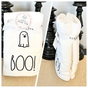 NWT Rae Dunn Set of 2 GHOST 👻 BOO Hand Towels
